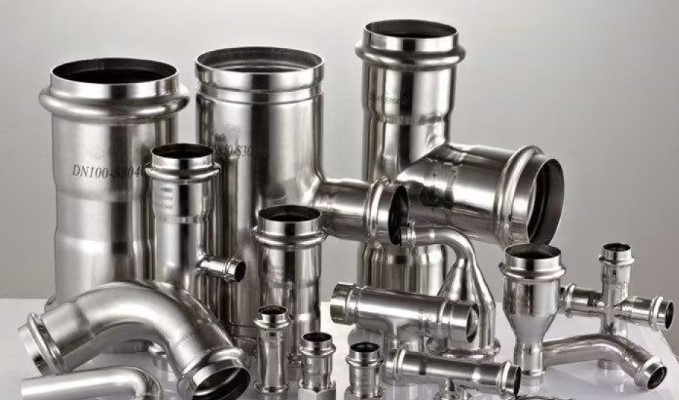 STAINLESS STEEL PIPES SERVICE LIFE