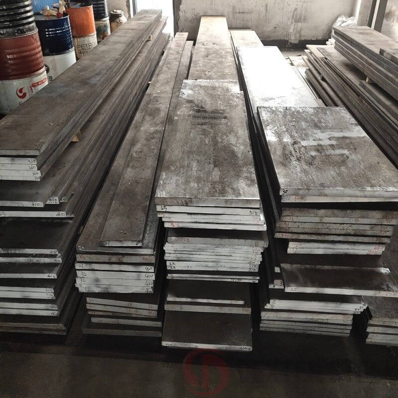 Precision-ground tool steel plates with smooth surface finish